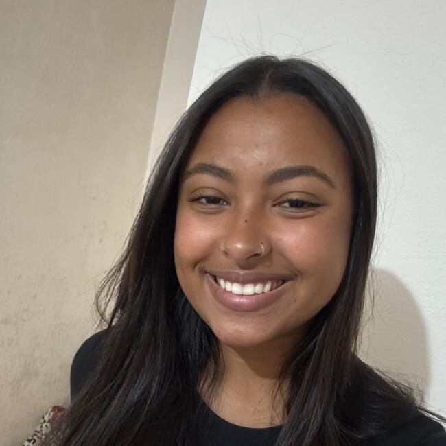 Babysitter in Petrópolis: Maria Eduarda