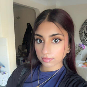 Babysitter in Bedford: Shahnoor