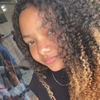 Babysitter in Arapiraca: Mayra