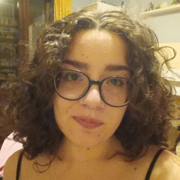 Babysitter in Cork: Alice