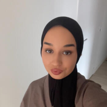 Babysitter in Trignac: Idélia