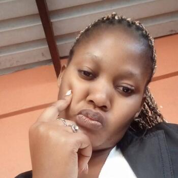 Babysitter Cape Town: Emeldah