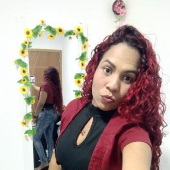 Emprego de babá em Itaquaquecetuba: Henny