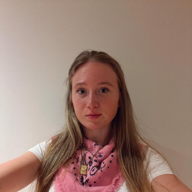 Babysitter in Combloux: Heidi