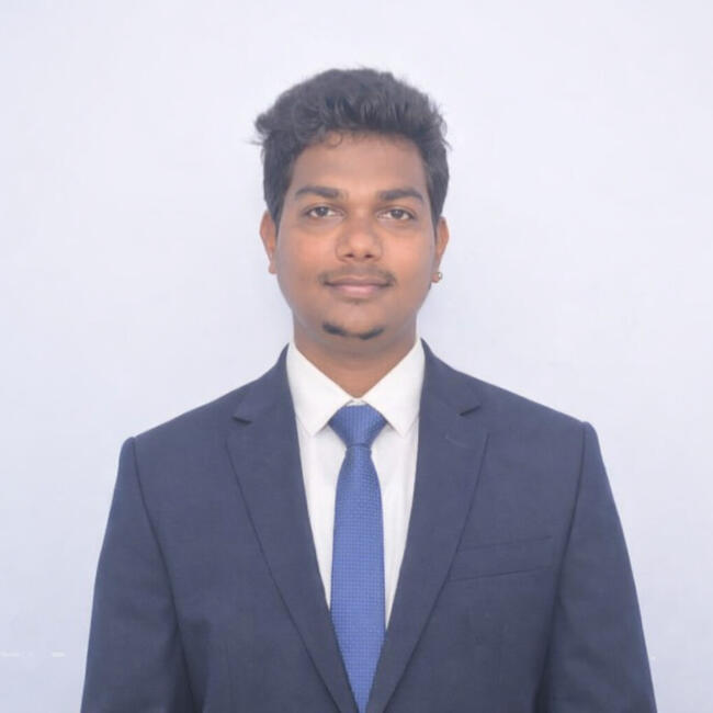 हैदराबाद में बेबीसिटिंग की नौकरी: Adarsh