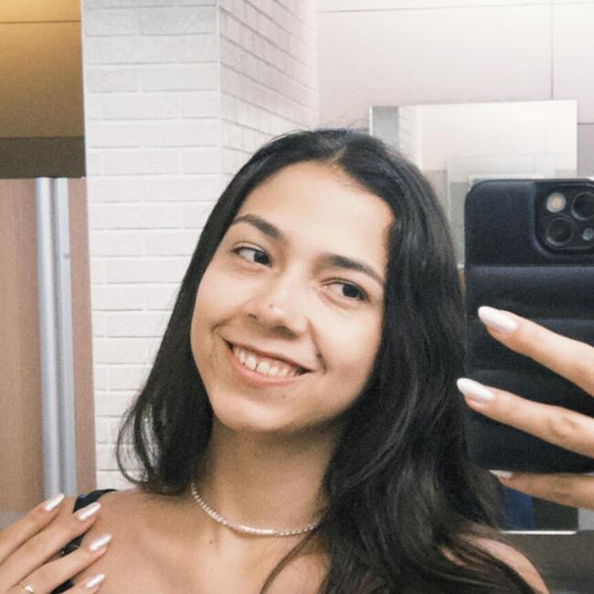 Babysitter in Goiânia: Giovanna
