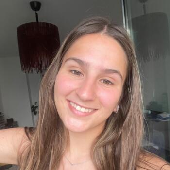 Babysitter in Bilbao: Alexandra