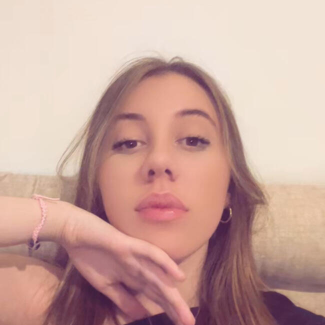 Babysitter στην περιοχή Αιγάλεω: Ornela
