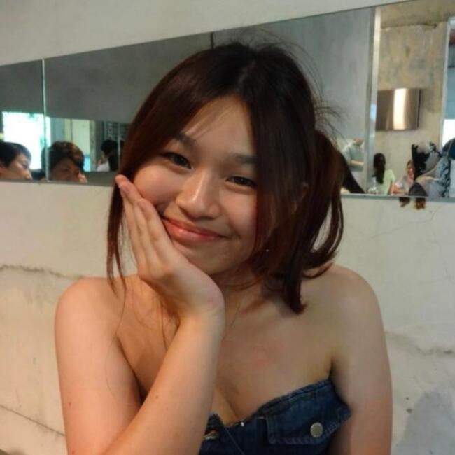 Babysitter in Singapore Island: Serena