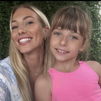 Babysitter in Prague: Dominika