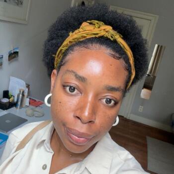 Babysitter em Antuérpia: Esi Seguwa