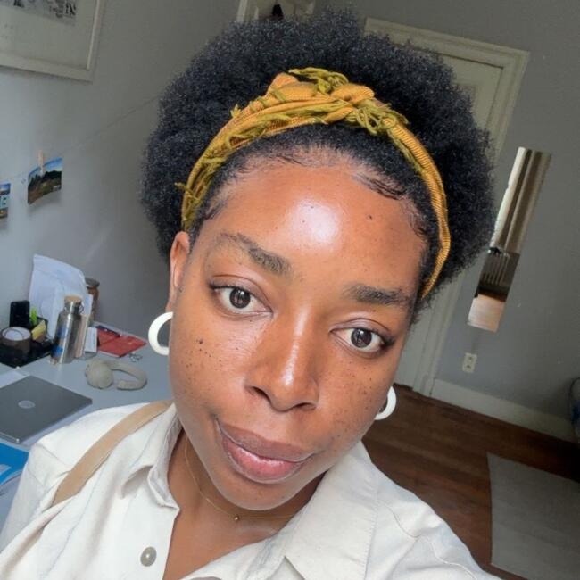 Babysitter in Antwerpen: Esi Seguwa