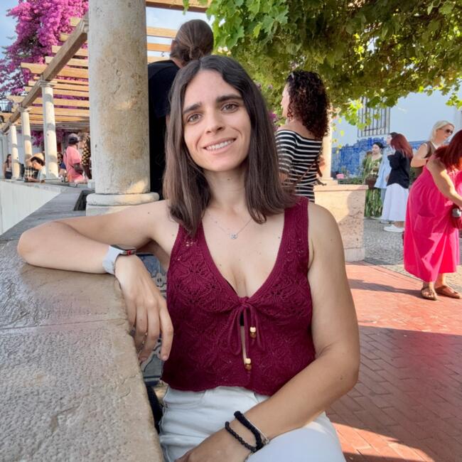 Ama em Costa de Caparica: Irina