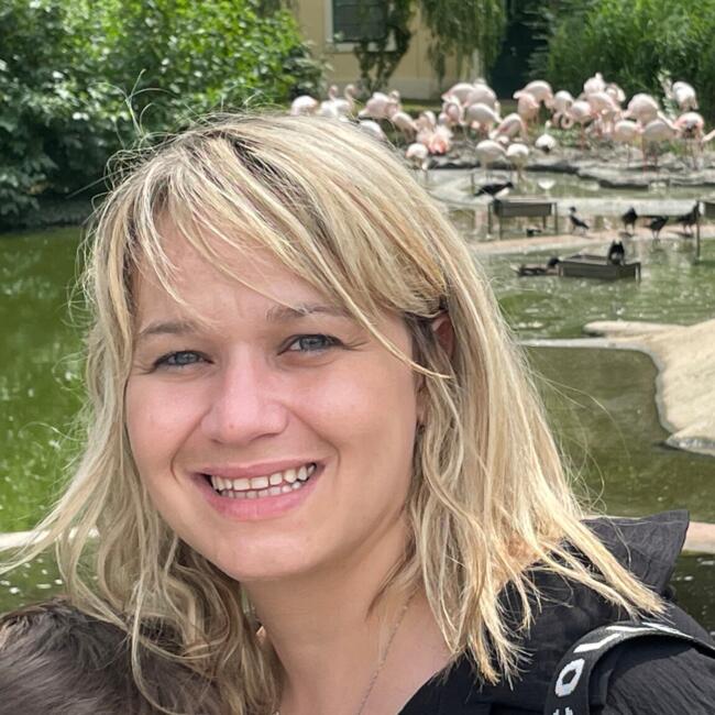 Babysitter in Lamia: Παρασκευη