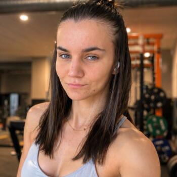 Babysitter Mantes-la-Jolie: Lola