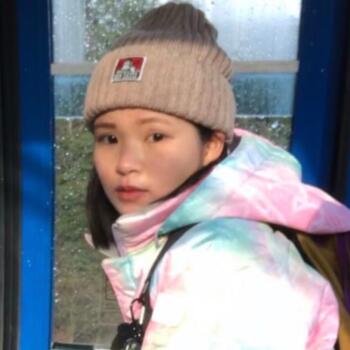 Babysitter Ferndown: Samantha