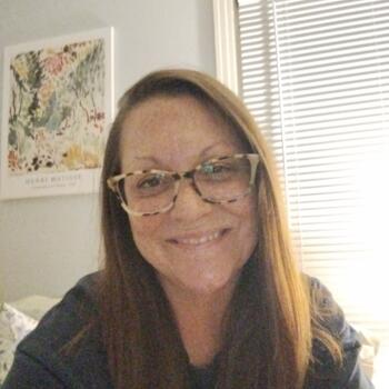 Babysitter in Garland: Andrea