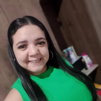 Babá em Fortaleza: Fabiola Alves