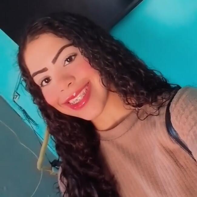 Babá em Nossa Senhora do Ó: Tarciana