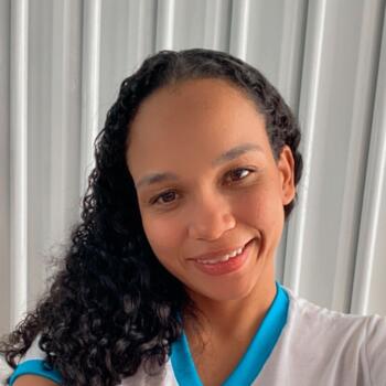 Babysitter Feira de Santana: Fernanda