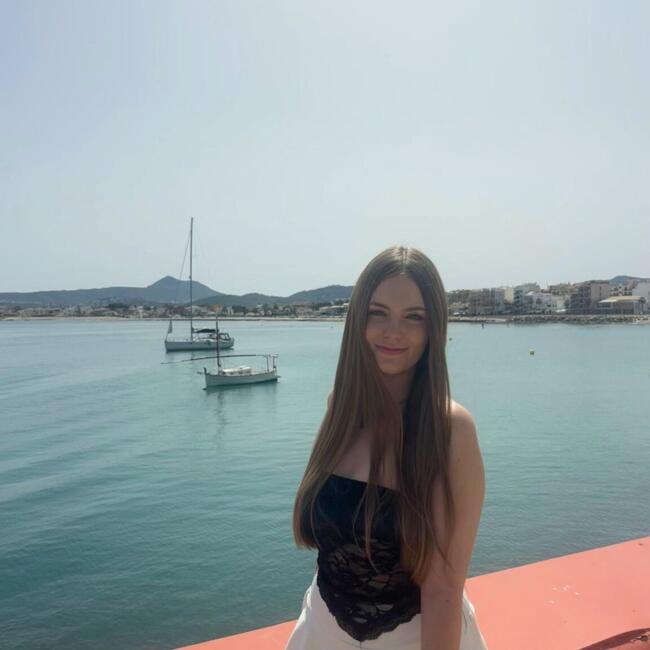 Nanny in la Nucia: Alba