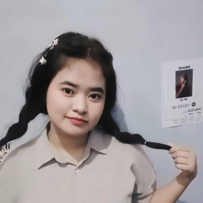 Babysitter in South Tangerang: Yayu