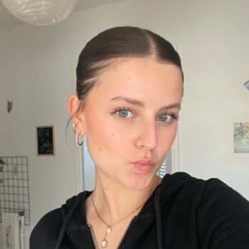 Babysitter in Besançon: Lucie