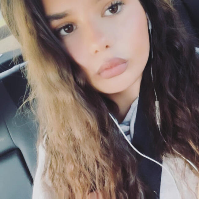 Babysitter in Jeandelaincourt: Anais