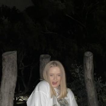 Babysitter Curlewis (Victoria): Madi