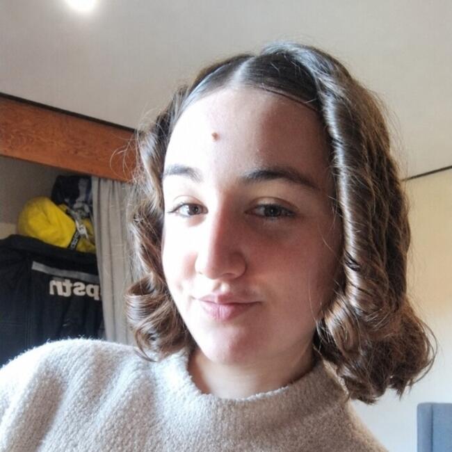 Babysitter in Saint-Pierre-de-Bœuf: Gaëtane