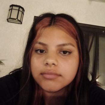 Babysitter in Santa Ana: Brissa