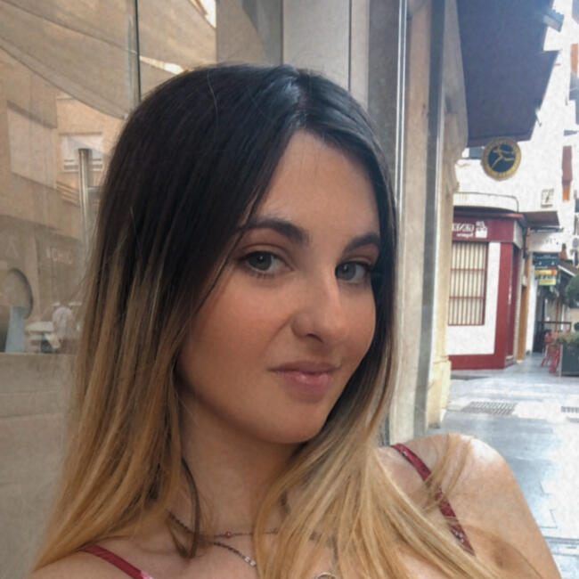 Babysitter in Dublin: María Elena