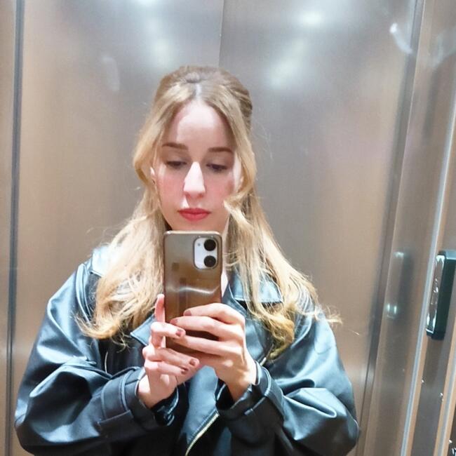 Babysitter in Boulogne-Billancourt: Meriem