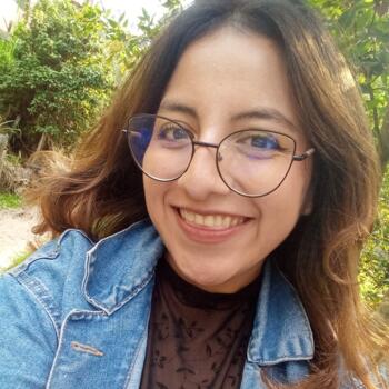 Babysitter in Cuenca: Katherine