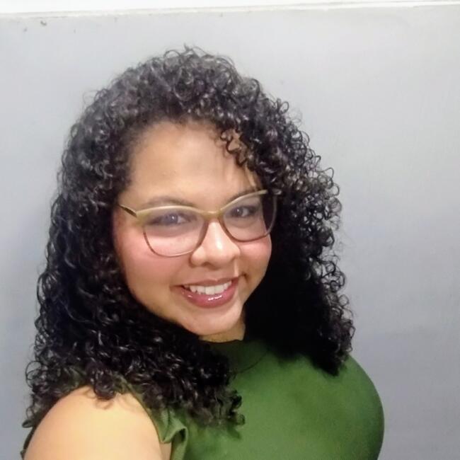 Babysitter in São Gonçalo (São Gonçalo): Vanessa