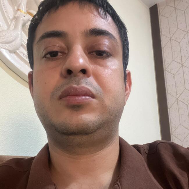 कोलकाता में बेबीसिटिंग की नौकरी: Manish