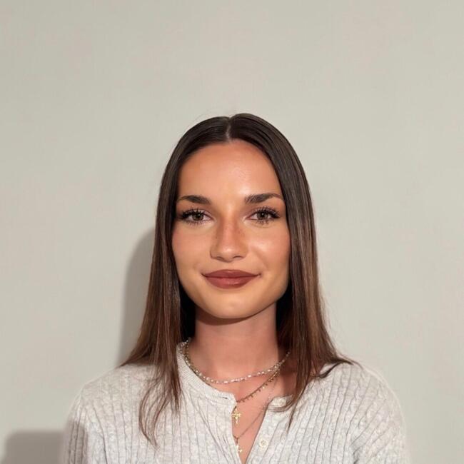 Babysitter in Villemoisson-sur-Orge: Manola