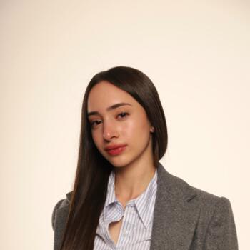 Babysitter in Hoyo de Manzanares: Anna Sofia