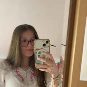 Baby-sitter Zedelgem: Manon