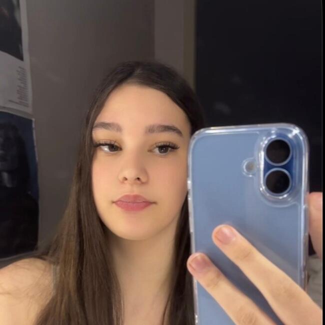 Babysitter in Melbourne: Aliesha