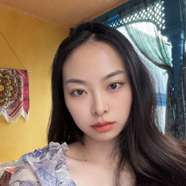 Babysitter in Melbourne: Melody