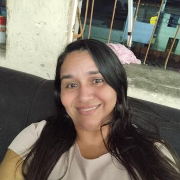 Babysitter Fortaleza: Valeria