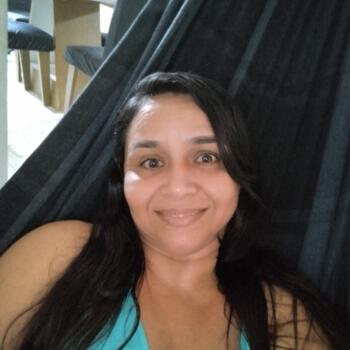 Babysitter Fortaleza: Valeria