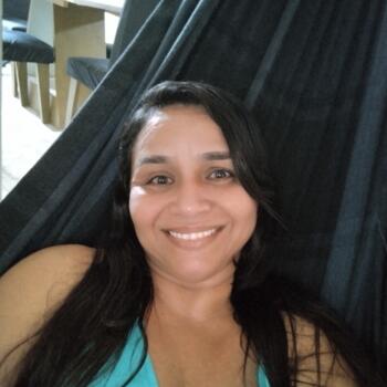 Babá Fortaleza: Valeriamelo