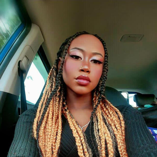 Babysitter in La Romain: Sadé