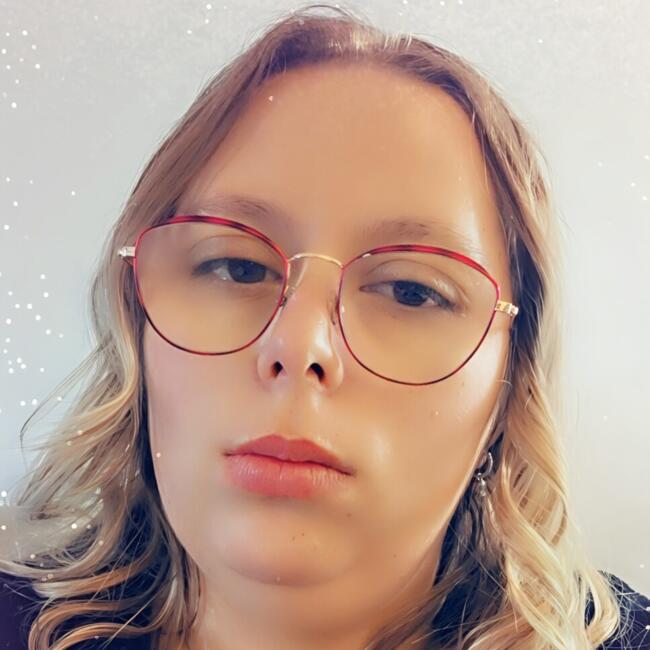 Childminder in Beaumont-du-Gâtinais: Marine