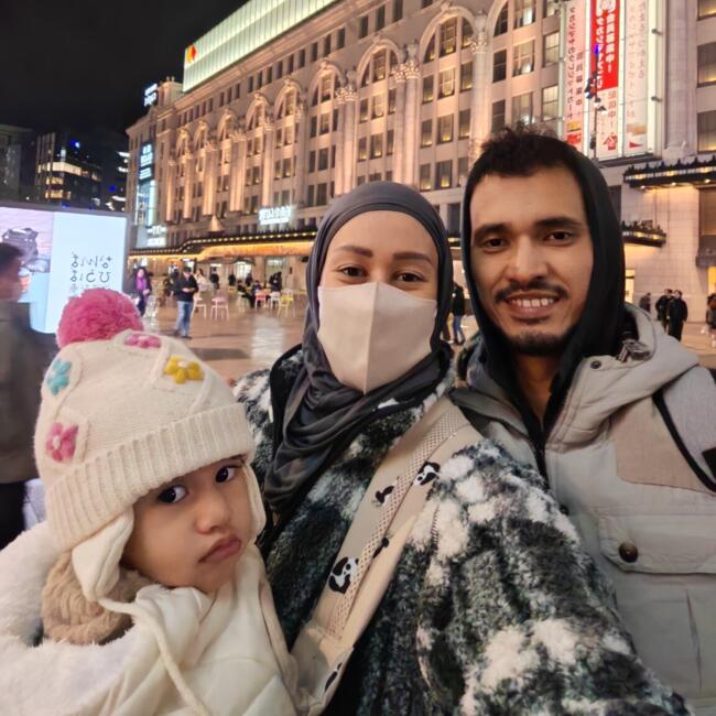 Babysitting job in Singapore: Azzah