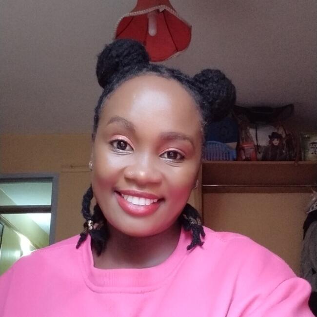 Nanny in Nairobi: Regina