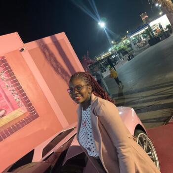 Δουλειά για babysitter στην περιοχή Αλχεθίρας: δουλειά φύλαξης παιδιών Abigael