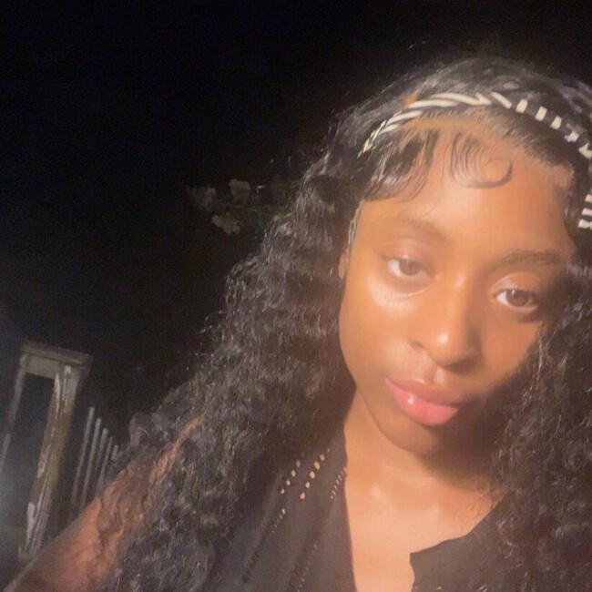 Babysitter in Lake City: Kymora